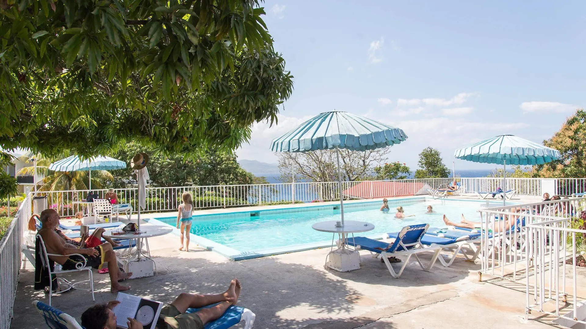 Baywatch Beach At Montego Bay Club 0*,